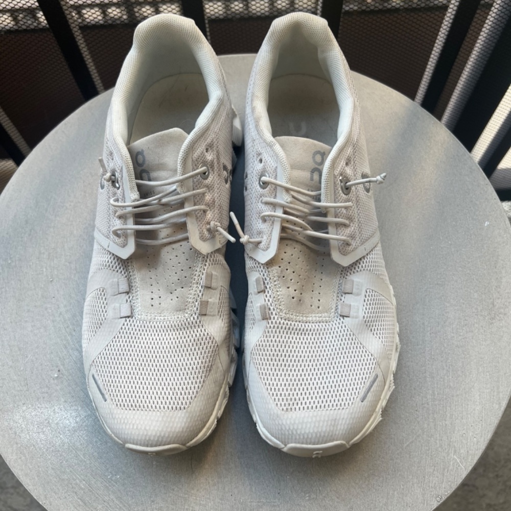 On Cloud 5 Shoes Womens Size 8 - Picture 2 of 3